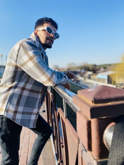  ,   , 28 ,   ,   