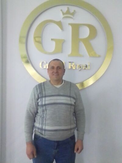  ,   Artem, 40 ,   ,   , c 