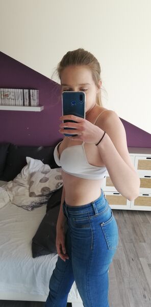  ,   Marfrokitty, 22 ,   ,   
