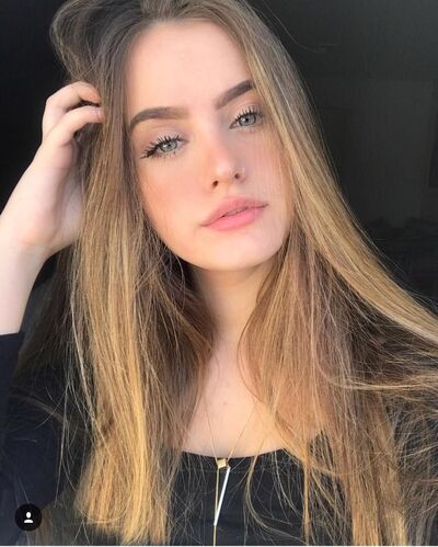  ,   Anna, 24 ,   ,   