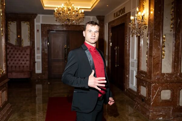  ,   Dmitry, 35 ,   ,   , 