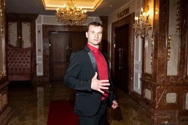  ,   Dmitry, 34 ,   ,   , 