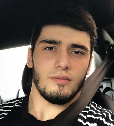  ,   Maksim, 25 ,   ,   