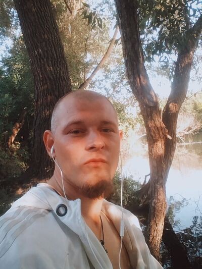  ,   Ian, 37 ,   ,   , c 