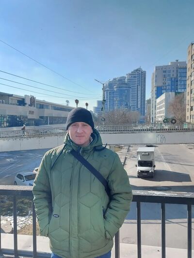  ,   Nikolay, 35 ,   ,   