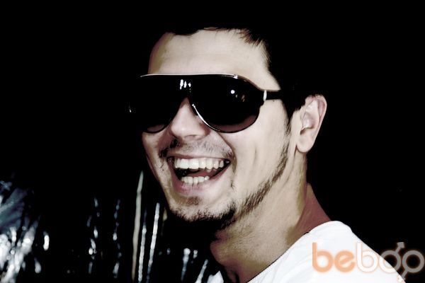  3453105  Vahid, 35 ,    