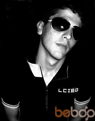  ,   Emil, 33 ,   