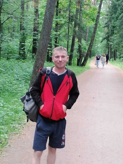  ,   Yury, 40 ,   ,   , c 