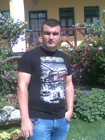  ,   Igori, 36 ,   