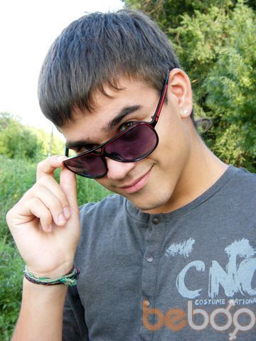  ,   Freddy, 33 ,   ,   , c 