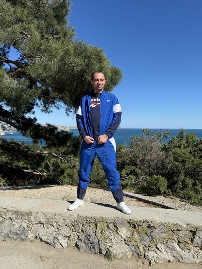  Lambeth,   , 37 ,  