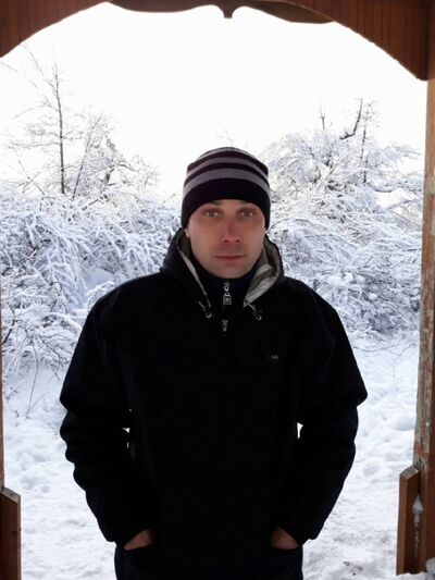 ,   Aleksand, 40 ,  