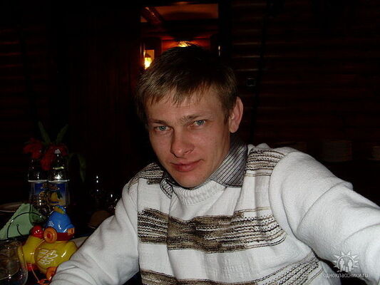  -,   Aleks, 49 ,   