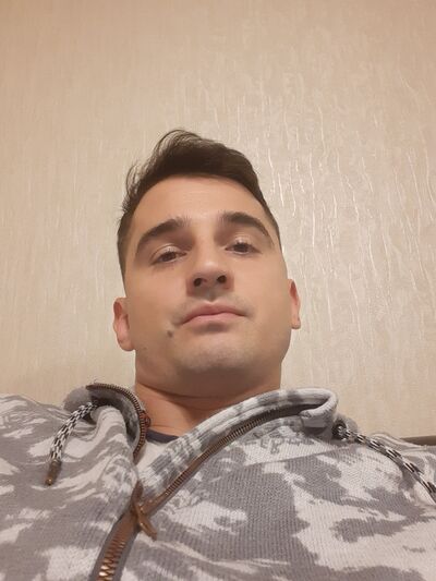  ,   Artem, 39 ,   ,   , 
