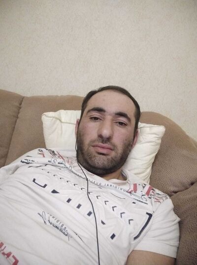  ,   Davo, 39 ,   ,   