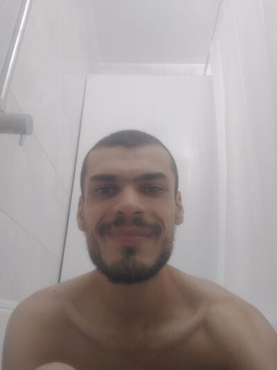  ,   Robert, 28 ,   ,   