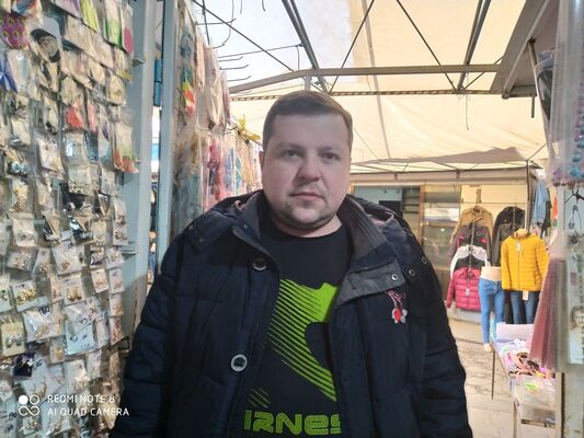  ,   Serghei, 48 ,   ,   , c 