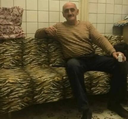  ,   , 52 ,   c 