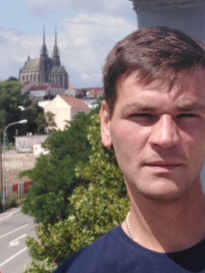  ,   Ruslan, 36 ,   ,   , c 