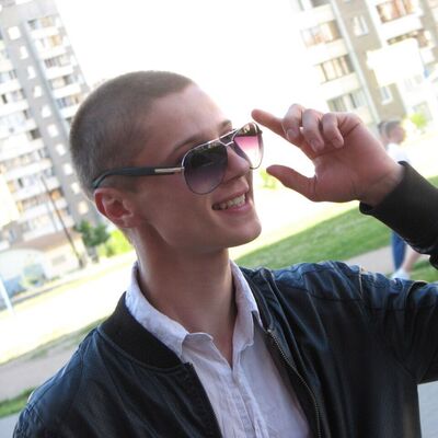  ,   Artem, 32 ,   ,   , c 