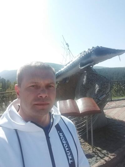  ,   Dmitrii, 40 ,   ,   , 