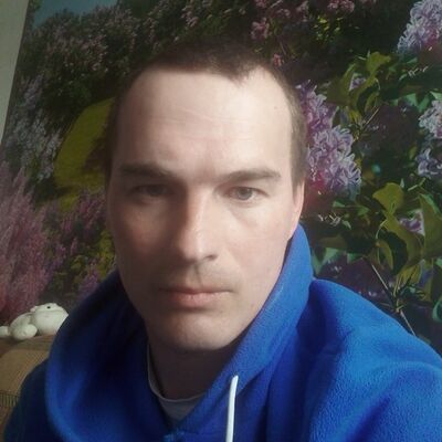  -,   Alexander, 32 ,     , c , 