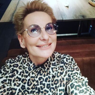  ,   Tanita, 49 ,   ,   