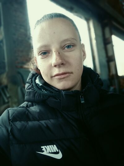  -,   , 23 ,   