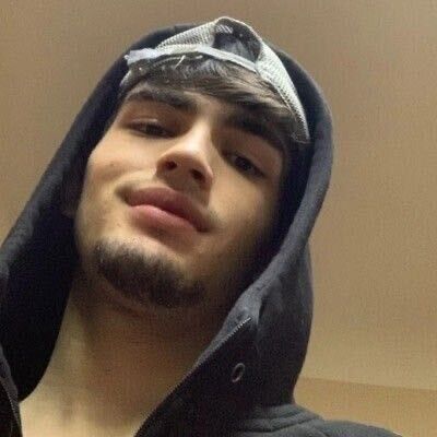 ,   Magamed, 19 ,   ,   , c , 