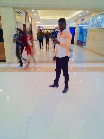  ,   Ernest, 32 ,     , c 