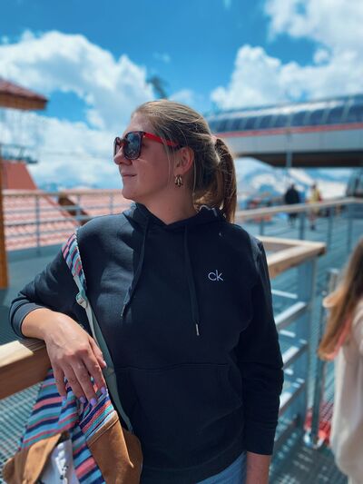  ,   Alex, 39 ,   ,   , c , 