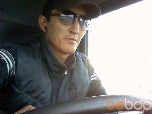  3664495  Zhenis, 42 ,    
