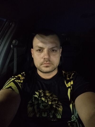  ,   Yaroslav, 33 ,   ,   , c 