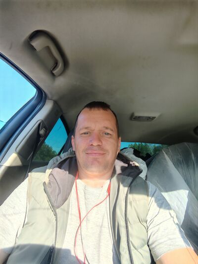  ,   Sergey, 40 ,   ,   