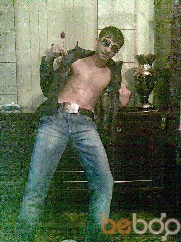  ,   Vahe, 34 ,   