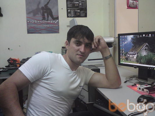  ,   Artur, 40 ,   