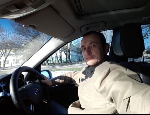  ,   Dmitry, 40 ,   ,   