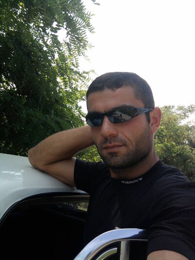  ,   Narek, 38 ,   ,   , c 
