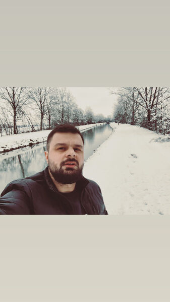  ,   Cezar, 33 ,   ,   