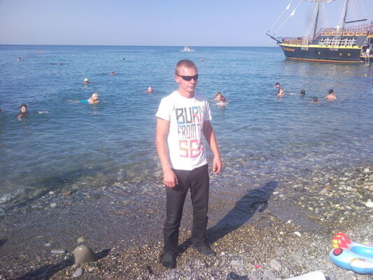  ,   Aleksei, 33 ,   ,   , c 