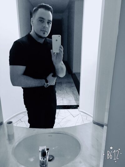  ,   Misha, 36 ,   