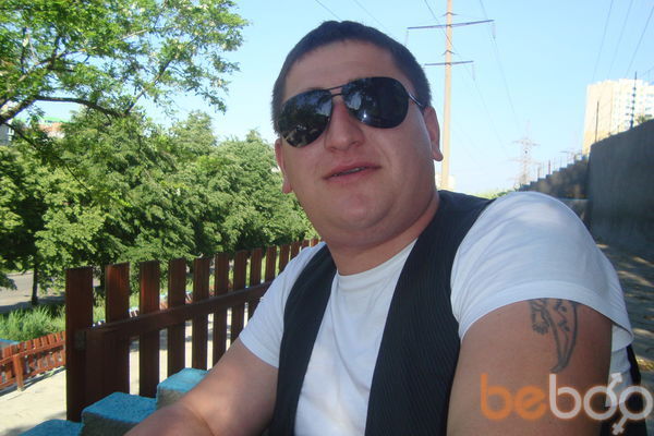  ,   Alex, 38 ,   