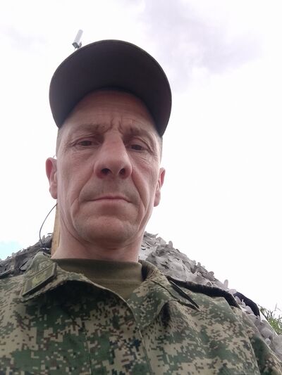  ,   Wiktor, 43 ,   ,   