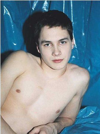  ,   Gio, 36 ,   