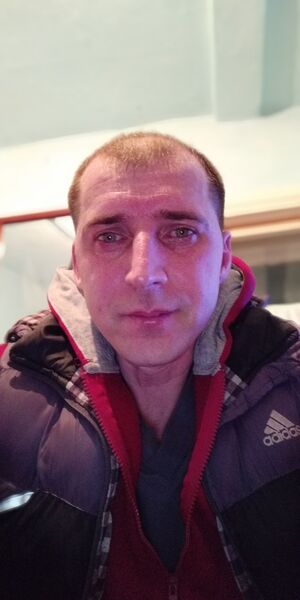  ,   Denis, 46 ,   ,   , c 