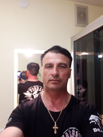  ,   Goran, 57 ,   ,   , c 