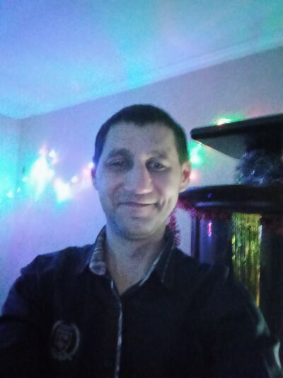  ,   Max, 34 ,   ,   