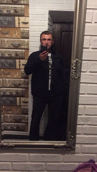  ,   Alex, 42 ,   ,   , c 