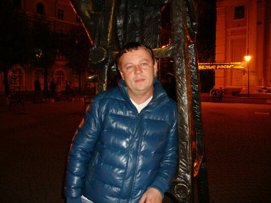  ,   Pavel, 43 ,   ,   