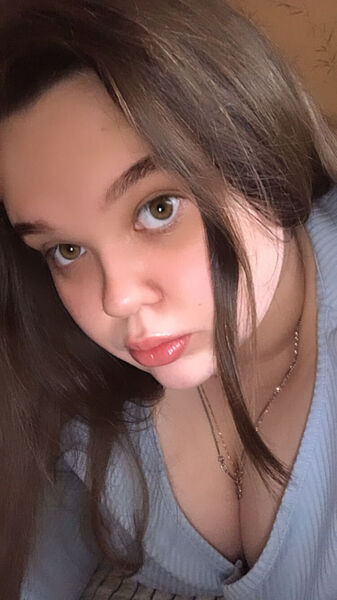  -,   Anastasia, 22 ,   ,   